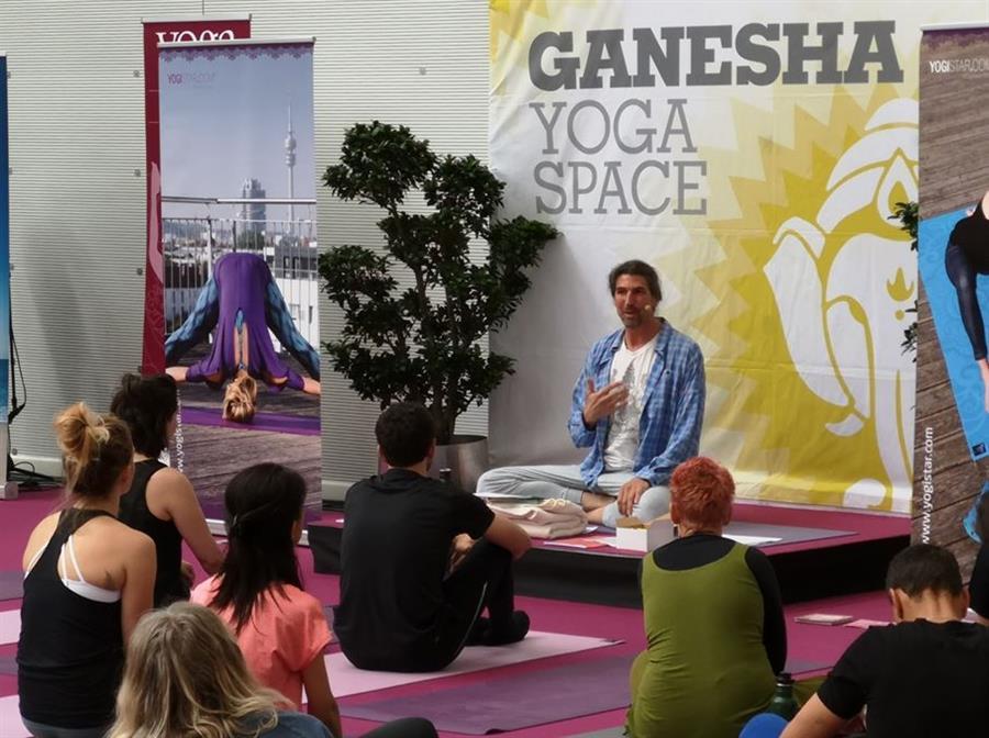 YogiCoach Marc Fenner Yoga World 2020